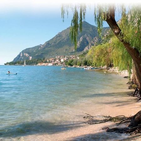 Holiday Apartaments Desenzano del Garda Zewnętrze zdjęcie